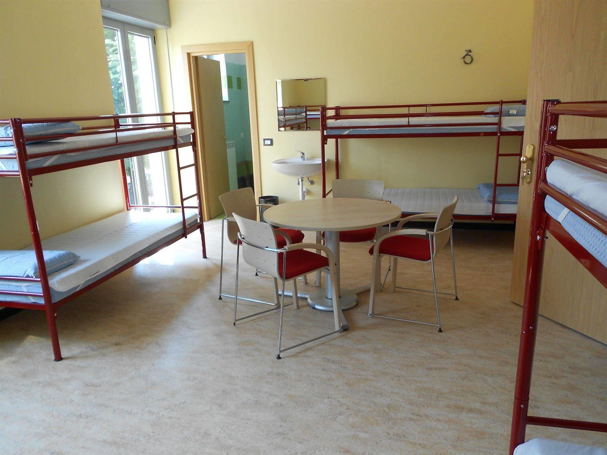Ostello Di Saronno - Malpensa Hostel Exterior foto